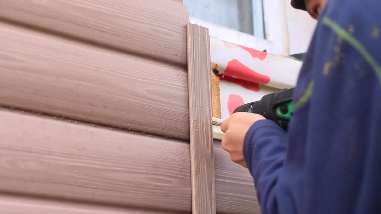 Best Weatherproofing and Sealing  in North Prairie, WI